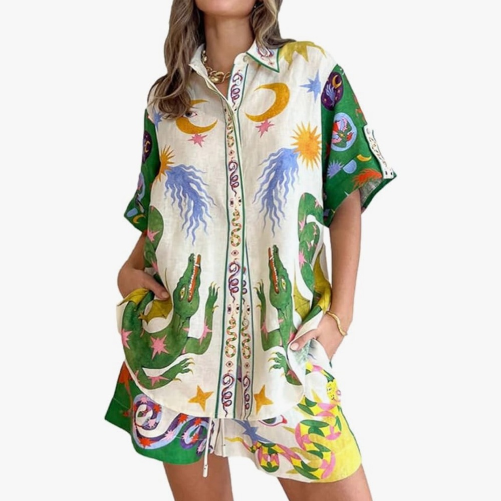 Adorable Amazon set! Featuring a top and shorts. Size medium NWOT